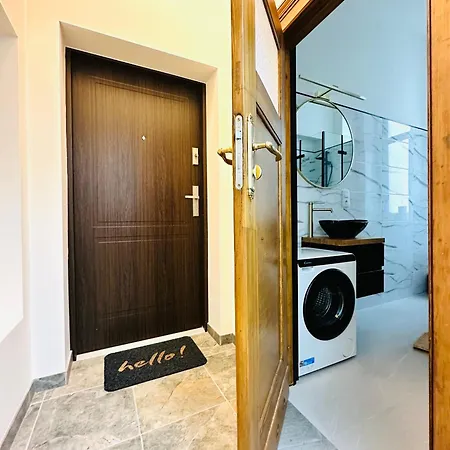 Old Market Polwiejska Poznan